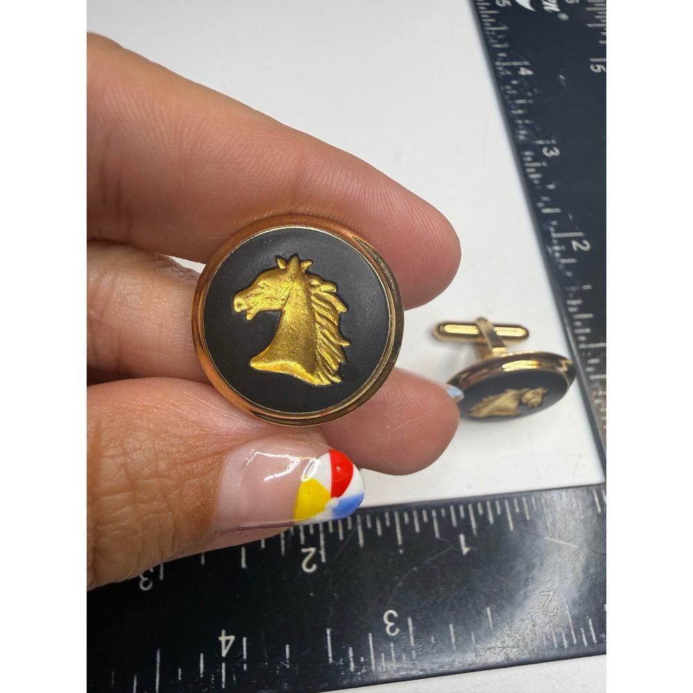 Wedgwood England Horse Head Black Jasperware Gold Tone Cufflinks Mens Equestrian